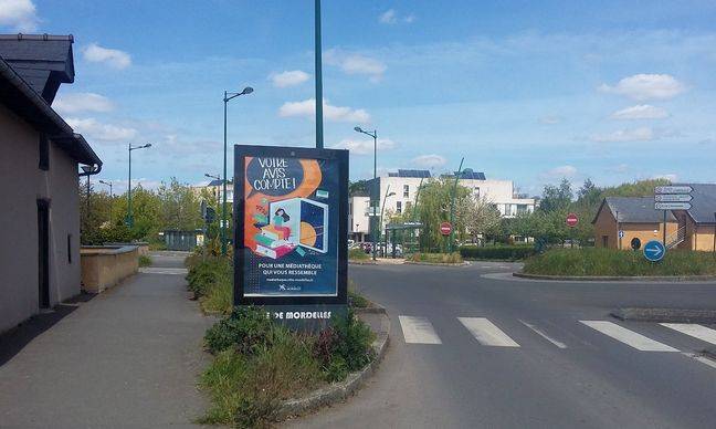 A Mordelles, commune située près de Rennes, la municipalité va faire disparaître les panneaux publicitaires.