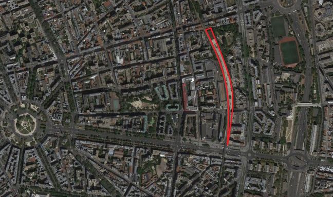 Voici en rouge, l'espace de la future forêt urbaine avec à gauche la place de la Nation et à droite le boulevard périphérique.