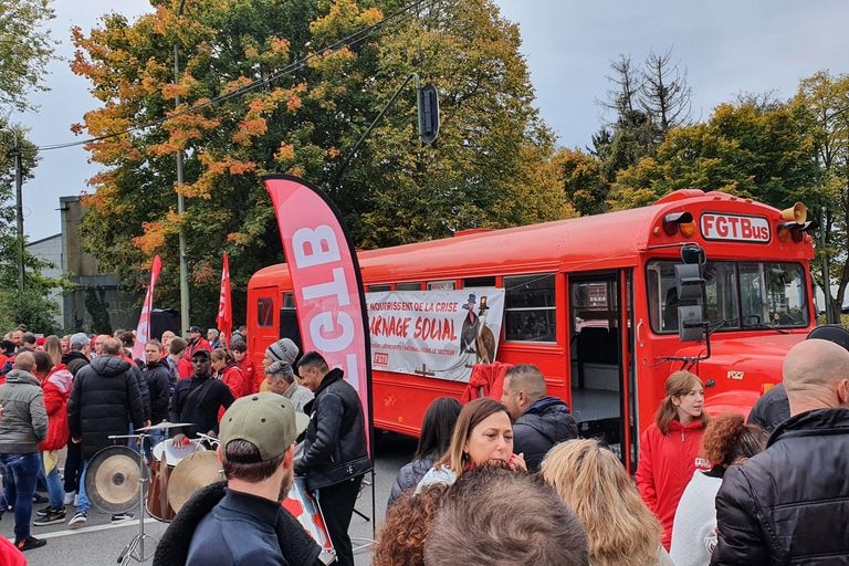 The local branch of the FGTB union organizes a protest against high energy prices at the nuclear power plant in Tihange, Thursday 20 October 2022. BELGA PHOTO LAURENT CAVENATI