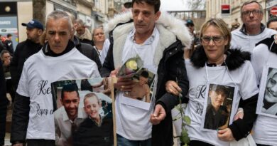 Affaire Leslie et Kevin : « Ils ont détruit des vies », une marche blanche rassemble 300 personnes à Niort