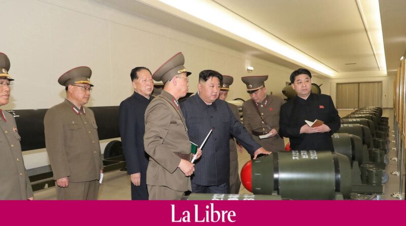 Corée du Nord: Kim Jong Un veut accroître la production de "matériel nucléaire militaire"
