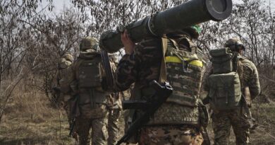 Guerre en Ukraine : Deux milliards d’euros débloqués par l’UE pour livrer des munitions à Kiev