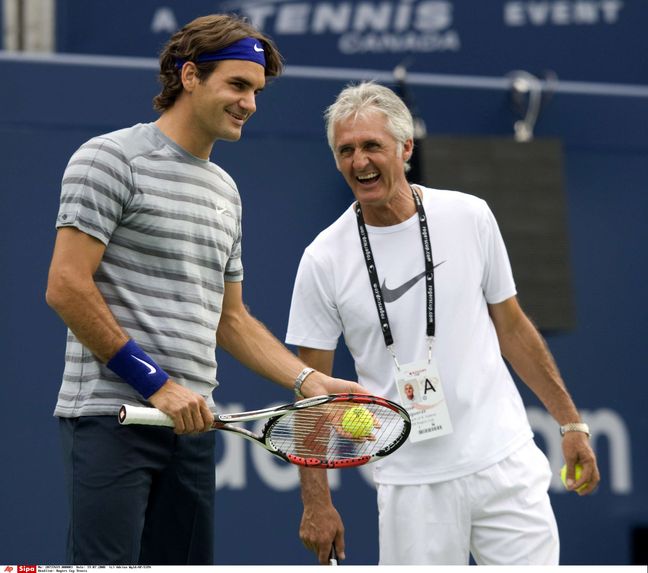 Roger Federer et son coach Jose Higueras en 2008