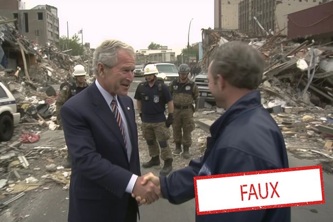 Un utilisateur de Reddit s'est amusé à créer des faux événements historiques en utilisant l'intelligence articielle, comme cette fausse rencontre George W. Bush et le maire d'une ville américaine.