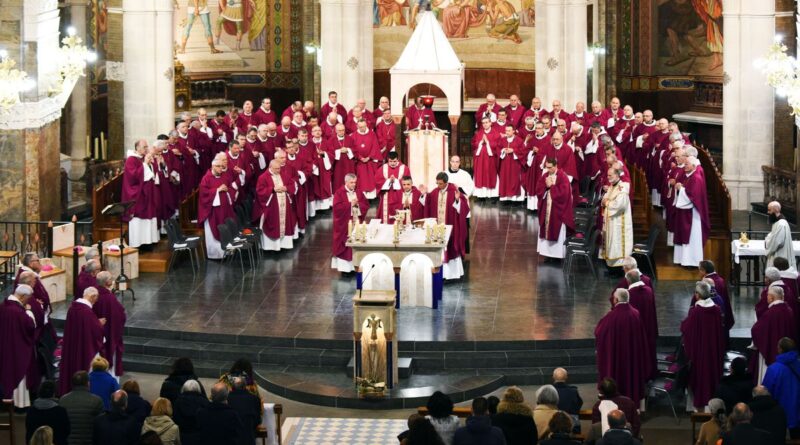 Lourdes : Les évêques réunis pour agir contre les violences sexuelles dans l’Eglise