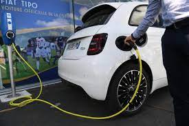 L’Union européenne approuve l’interdiction des moteurs thermiques dans les voitures neuves à partir de 2035