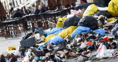 Paris : près de 700 agents réquisitionnés par la Préfecture de Police pour ramasser les déchets