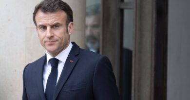 Réforme des retraites : Emmanuel Macron dit ne pas « sous-estimer » le « mécontentement » des Français