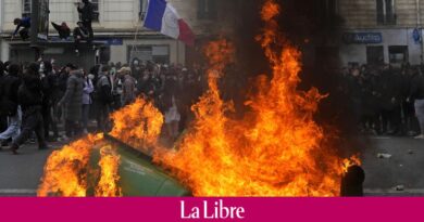 Réforme des retraites en France: mobilisation en repli, les syndicats ont rendez vous avec Borne et dans la rue la semaine prochaine