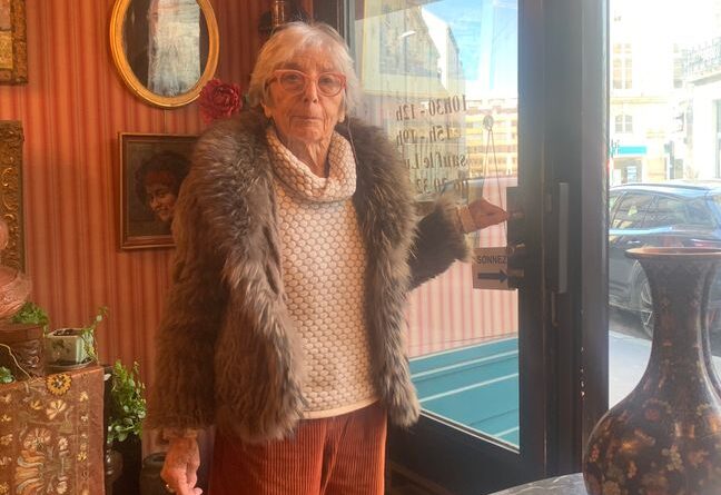 Retraite à Nantes : « Je n’ai pas envie de m’en aller » affirme la plus vieille antiquaire de France à 96 ans