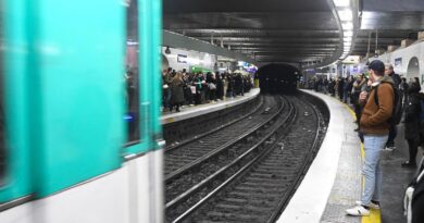 Retraites : Trafic « très perturbé » mardi pour le RER, difficultés dans le métro