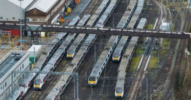 Royaume-Uni : Le syndicat RMT, moteur dans les grèves du rail, suspend son mouvement