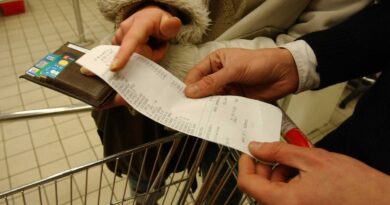 Consommation : Face à l’inflation, la fin du ticket de caisse papier reportée au 1er août 2023