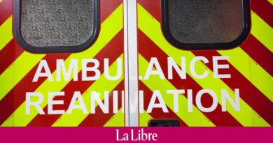 Des cyclistes belges et français renversés par une voiture en France, trois blessés graves
