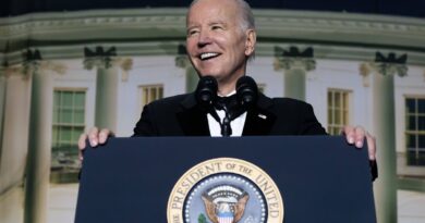 Etats-Unis : La retraite à 64 ans en France, nouveau tacle pour l’âge de Joe Biden