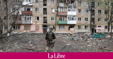 Invasion de l'Ukraine: la Suisse maintient son refus de réexporter des munitions de vers l'Ukraine