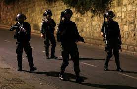Israël essuie des critiques après les violences de sa police dans la mosquée Al-Aqsa