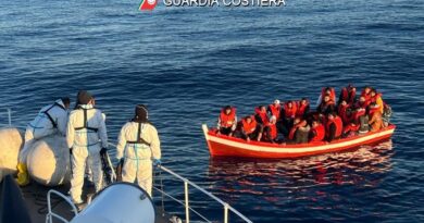 Italie : Les garde-côtes mobilisés pour sauver des milliers de migrants