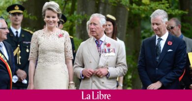 Le roi Philippe et la reine Mathilde seront présents au couronnement de Charles III : "Le protocole a évolué en l'espace de 70 ans"