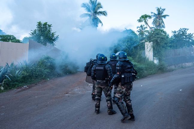 C'est la première opération de rétablissement de l'ordre à Mayotte pour le CRS8.