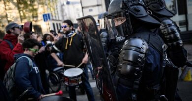 Nantes : Touché par un tir de LBD en marge d’une « casserolade », un homme perd un testicule