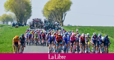Paris-Roubaix: les premiers pavés et les premières chutes sont là (Direct à 14h)