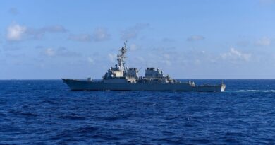 Taïwan : Un destroyer américain a navigué dans le détroit revendiqué par Pékin