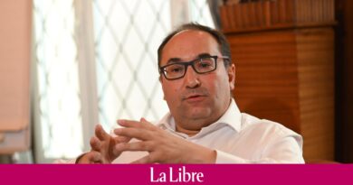 ”Très éloigné du projet socialiste” : Ahmed Laaouej fusille la proposition de Conner Rousseau sur les chômeurs
