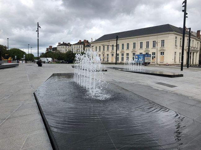 Les nouvelles fontaines du secteur Feydeau Commerce à Nantes
