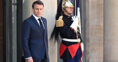 Réforme du lycée professionnel : Macron sur le terrain pour présenter son texte