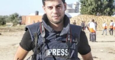 غزة : استشهاد الصحفي ساري منصور بقصف صهيوني استهدف منزله - Actualités Tunisie Focus