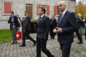 Emmanuel Macron au contact des milieux académiques et économiques suisses