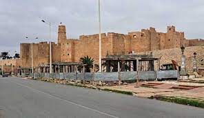 Monastir : l'inculte gouverneur, au goût douteux, défend la laideur qui défigure le Ribat de la ville - Actualités Tunisie Focus