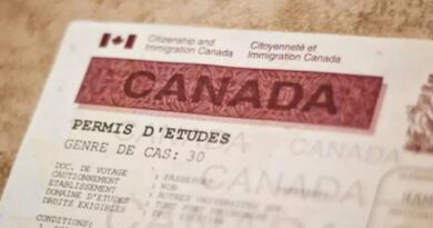 Le Canada plafonne le nombre de permis pour les étudiants étrangers