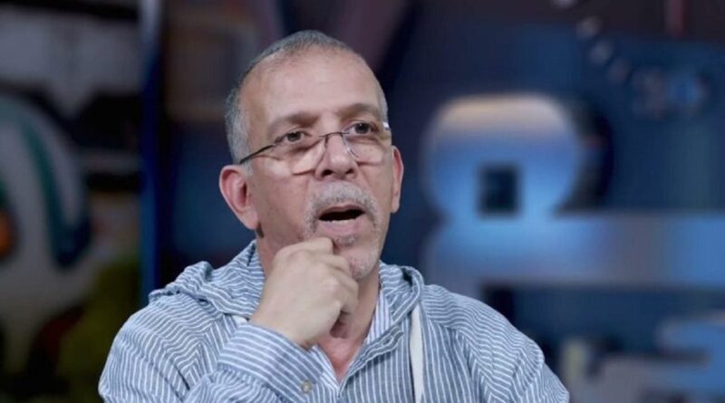 "Rien n'empêche de critiquer l'équipe d'Algérie", Hafid Derradji
