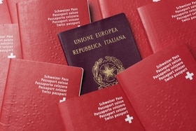 Un élu sur dix au Parlement suisse possède un second passeport