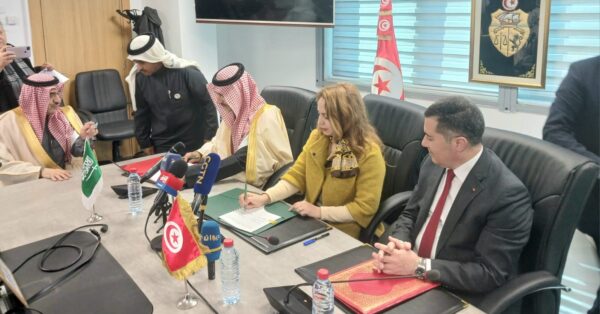 التوقيع على إتفاقية قرض بين تونس والصندوق السعودي للتنمية بقيمة 173 مليون دينار - Actualités Tunisie Focus