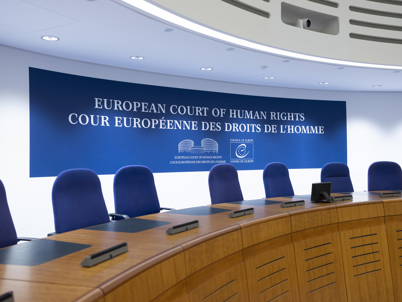 Fauteuils vides dans la salle du Conseil des droits de l'Homme.