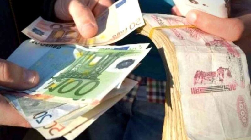 Le dinar face aux devises en Banque et au marché noir : cours de change de ce 22 février