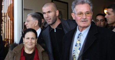 Le père de Zidane explique pourquoi il est resté en France après l'indépendance