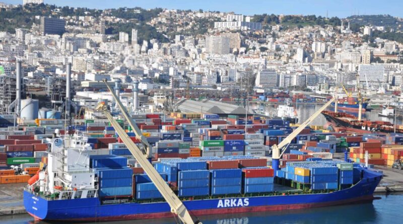 Renforcement des exportations algériennes : de nouvelles mesures débattues