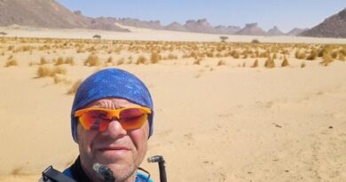 Courir 333 km en 78 heures dans le Sahara algérien : un quinquagénaire relève le défi
