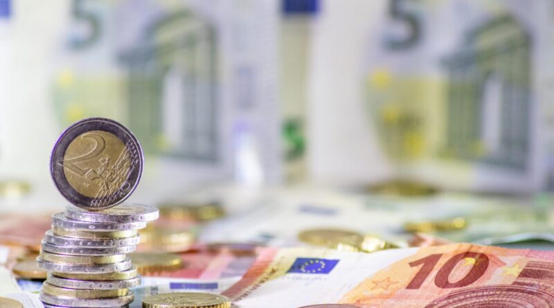 Cours de change Banque d'Algérie et marché noir : le dinar face aux devises ce 3 mars !
