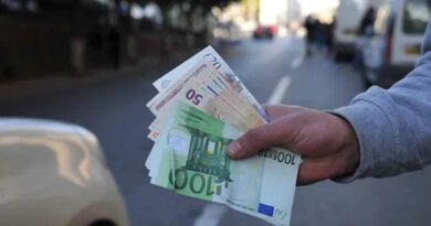 Cotations Banque d'Algérie et marché noir : à combien s'échangent 100 euros ce 5 mai ?