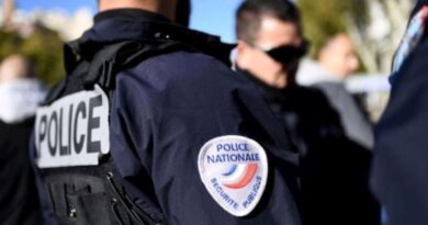 Un Algérien tué par un policier après l'attaque une synagogue à Rouen (France)