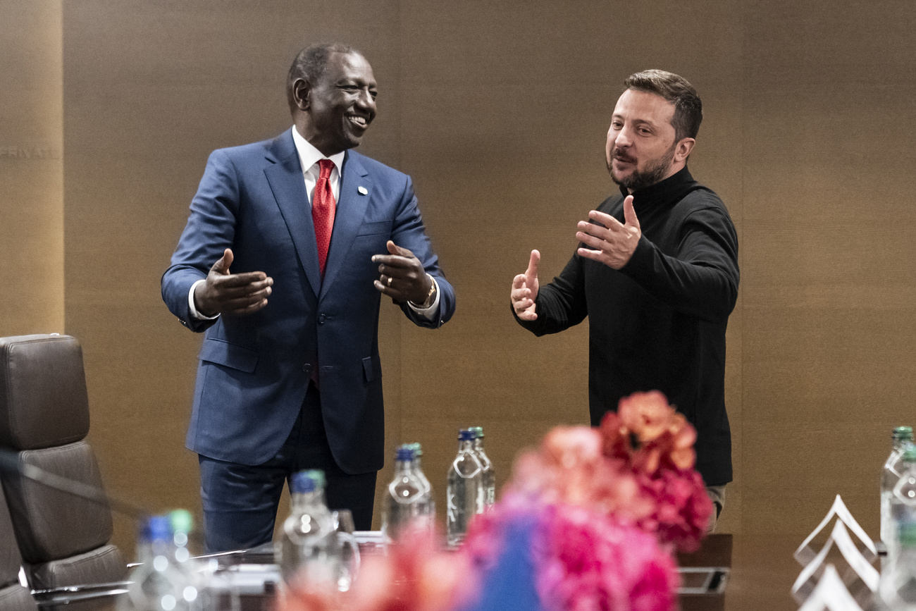 Le président ukrainien Volodymyr Zelensky et le président kenyan William Kipchirchir Ruto.