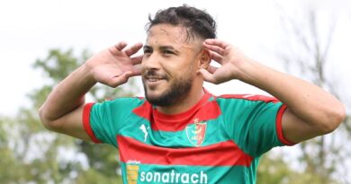 Belaïli fixe un ultimatum au Mouloudia : vous acceptez ou je pars