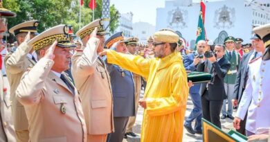 Sa Majesté le Roi préside à Tétouan la cérémonie de prestation de serment des Officiers lauréats des grandes écoles militaires et paramilitaires