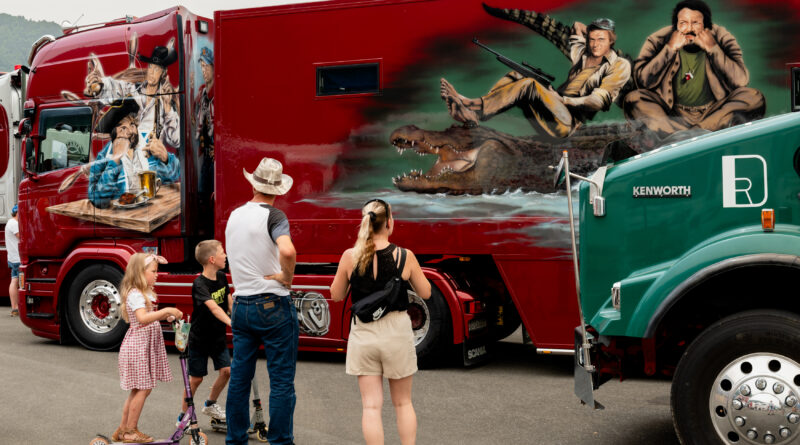 Au «Trucker and Country» festival d’Interlaken, une vision suisse idéalisée des États-Unis