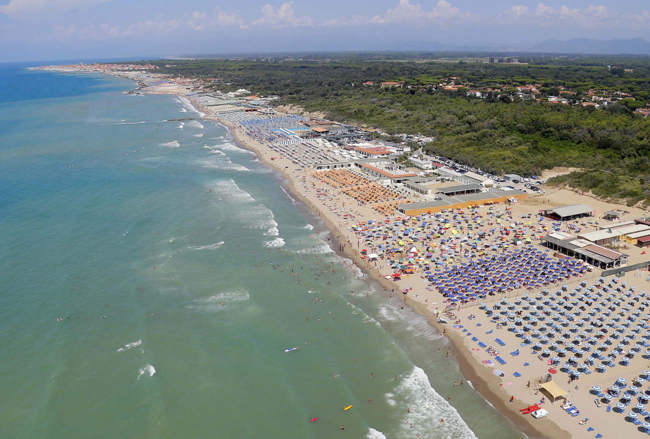 Plage italienne vue des airs